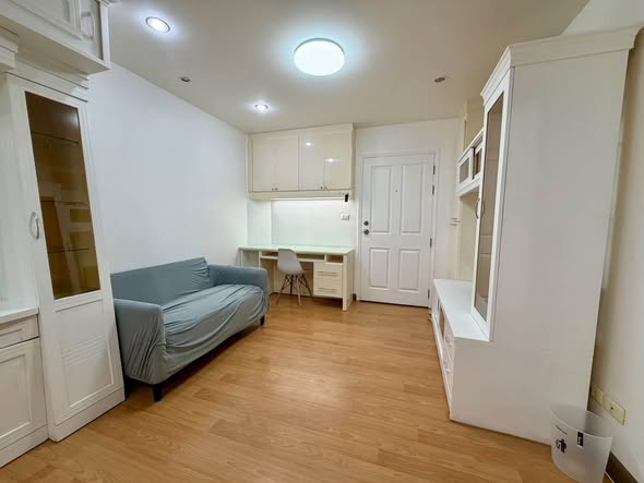 bedroom of The Link 1