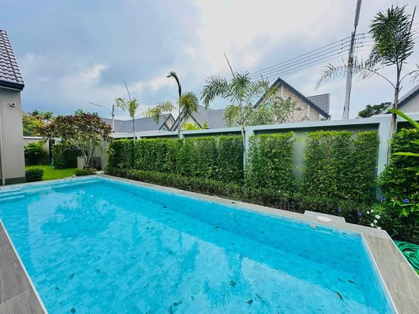 pool of The M Pool Villas Bangkok – Ekkamai
