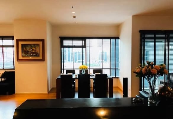 living room and room interior of The Madison