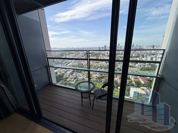 The Met Condominium