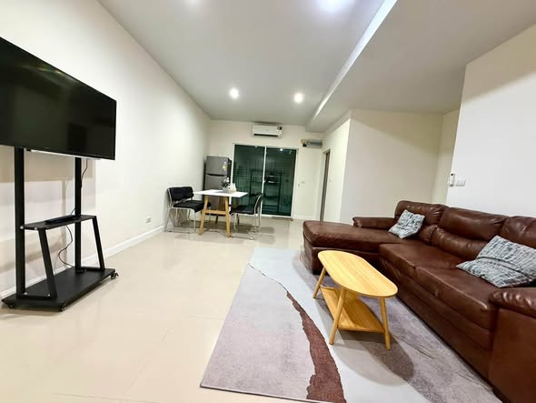 living room of The Metro Rama 9