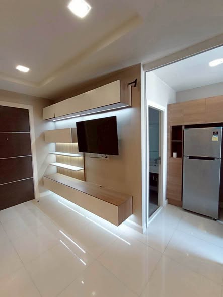 The Metropolis Samrong
