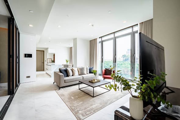 living room and room interior of The Monument Thong Lo