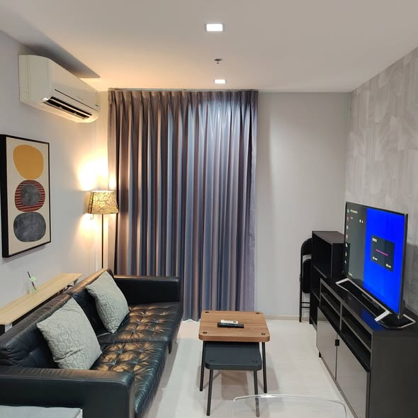 living room and room interior of The Monument Thong Lo