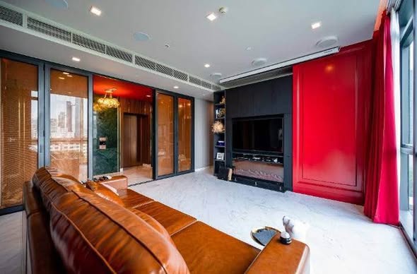 living room and room interior of The Monument Thong Lo
