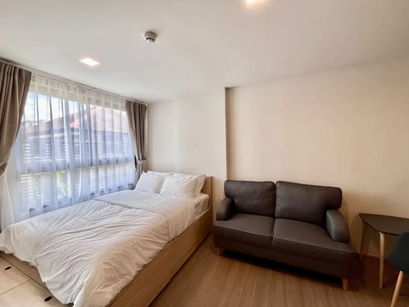 bedroom of THE MUVE Sukhumvit 107