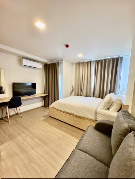 bedroom of THE MUVE Sukhumvit 107