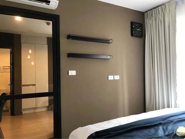 bedroom and room interior of The Nest Chula-Samyan