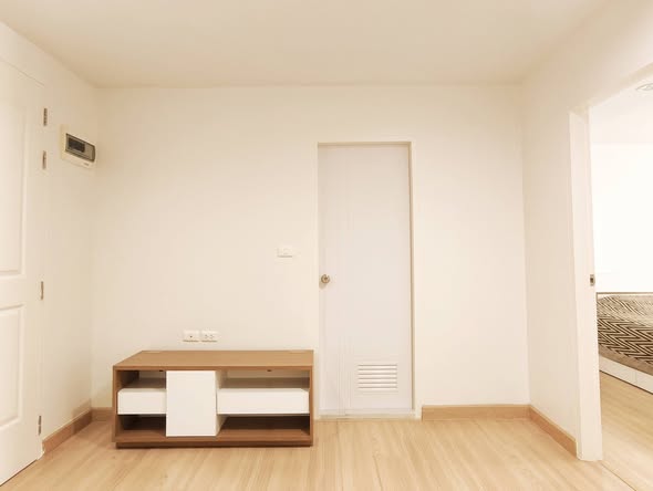 bedroom and room interior of The Niche ID Rama 2