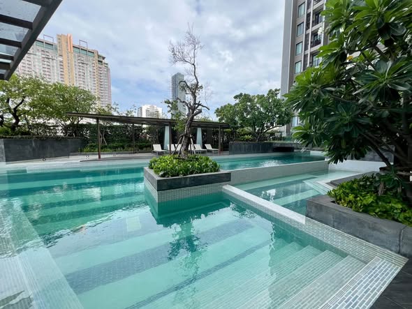 pool of The Niche Pride Thong Lo-Phetchaburi