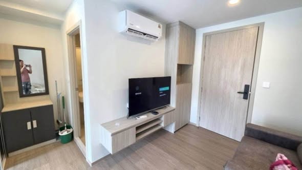 bedroom and room interior of The Origin Phahol 57