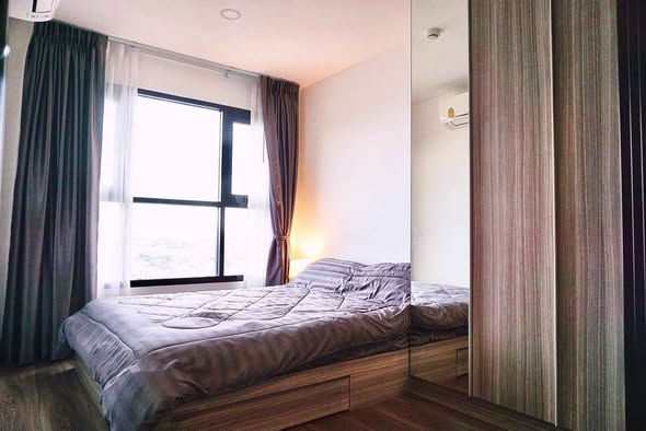 bedroom and room interior of The Origin Phahol-Saphanmai