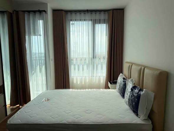bedroom of The Origin Ram 209 Interchange