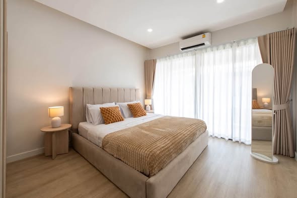 bedroom of The PARK LANE Townhouses