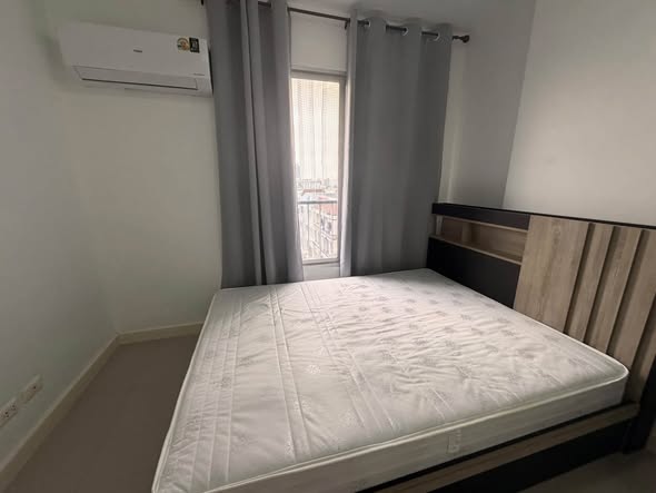 bedroom of The Parkland Srinagarindra