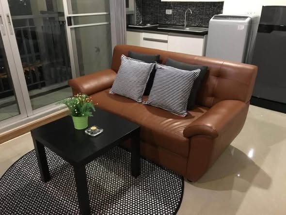 living room of The Parkland Taksin -Tha Phra