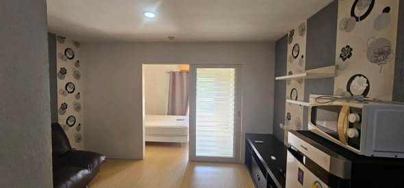 The Peak Condominium