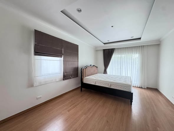 bedroom of The PLANT ESTIQUE