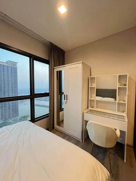 bedroom of The Politan Aqua