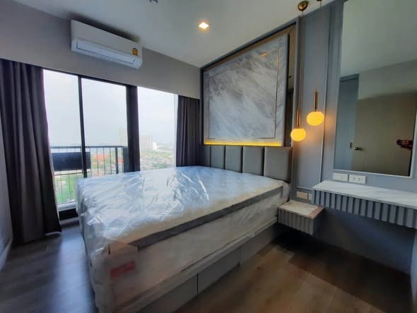 bedroom of The Politan Aqua