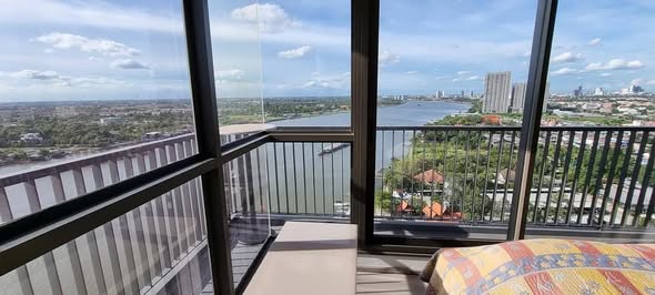 The Politan Aqua