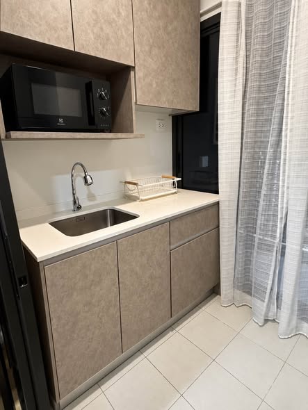 bathroom of The Politan Breeze : เดอะ โพลิแทน บรีซ