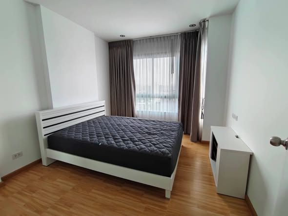 bedroom of The President Sathon-Ratchaphruek 3