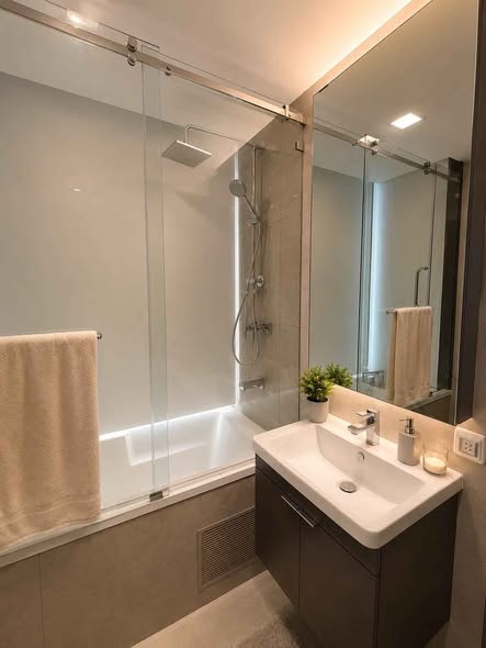 bathroom of The Privacy Jatujak