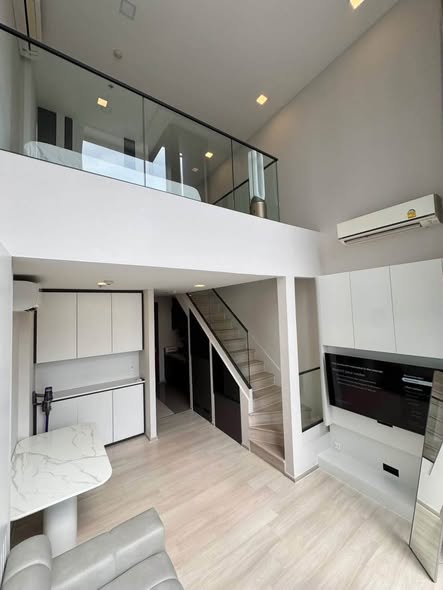 room interior and kitchen of The Privacy Jatujak