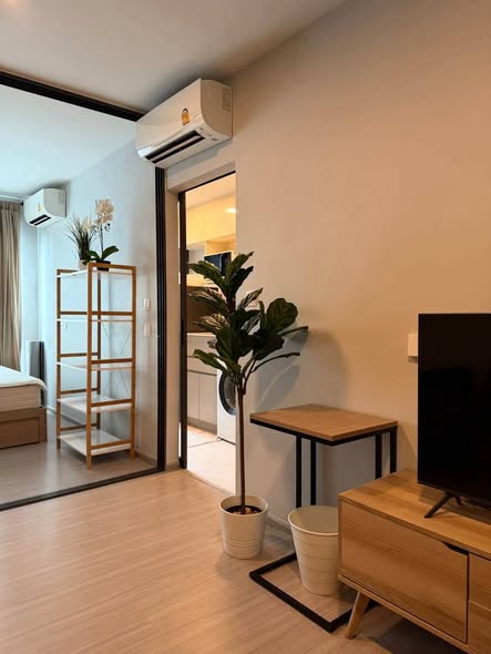 living room of The Privacy S101