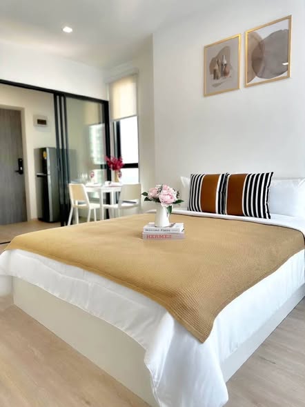 bedroom of The Rich Rama 9 – Srinagarindra