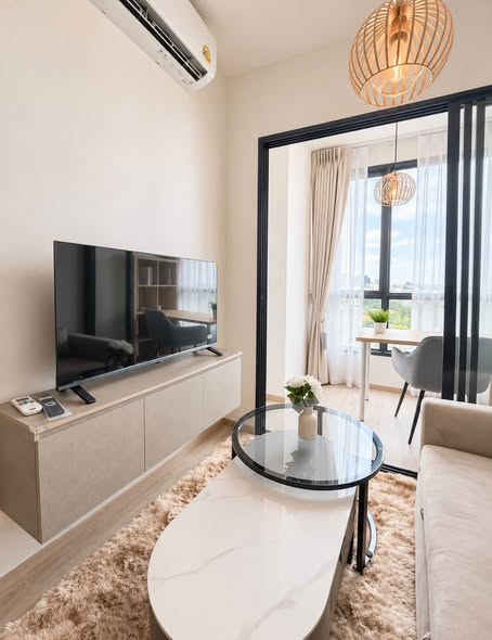 bedroom and living room of The Rich Rama 9 – Srinagarindra