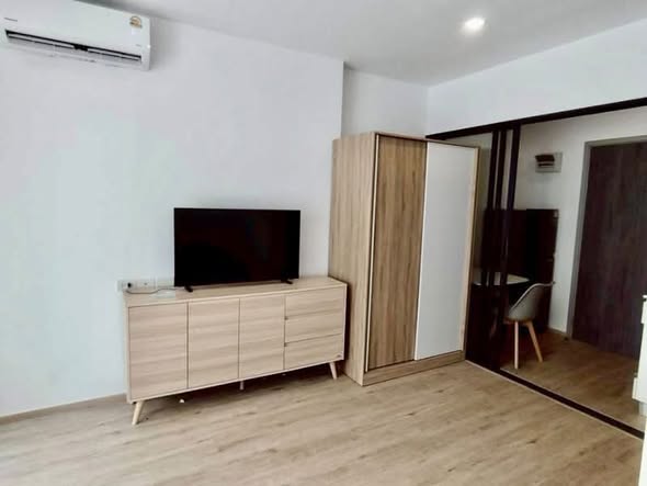 bedroom and room interior of The Rich Rama 9 – Srinagarindra