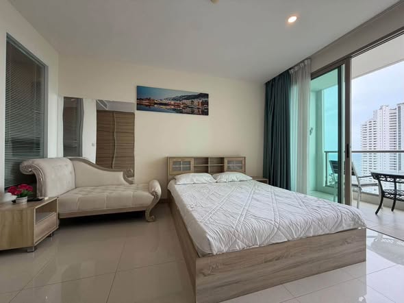bedroom of The Riviera Jomtien