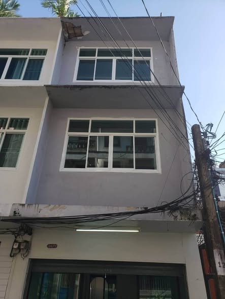 The Roof Townhome
