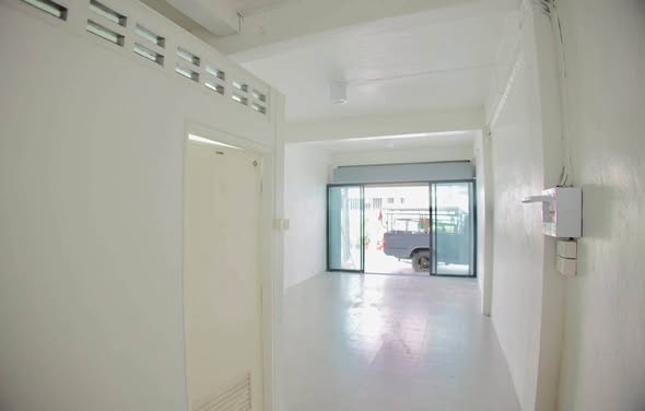 room interior of The Roof Townhome