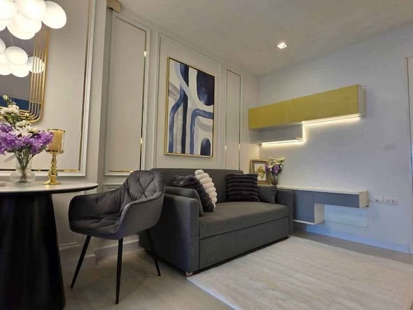 living room and room interior of The Room Ratchada-Ladprao