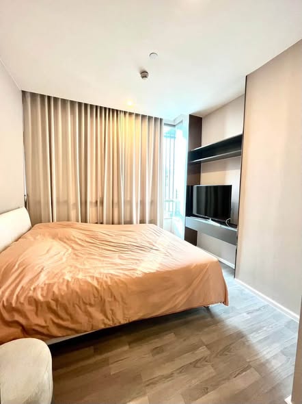 bedroom of The Room Sukhumvit 69