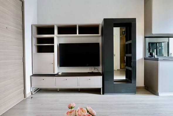 room interior of The Room Sukhumvit 69