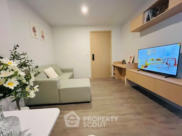 living room of The SHADE Sathon 1 (เดอะเชดด์ สาทร 1)