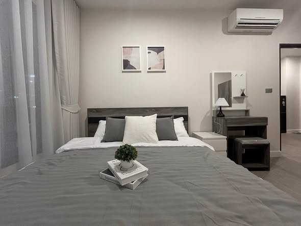bedroom of The Sky Sukhumvit