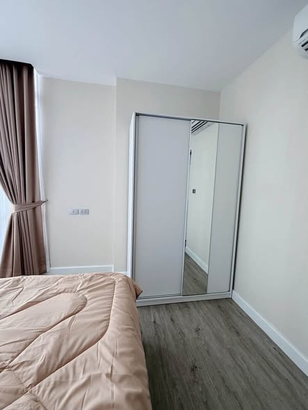bedroom and room interior of The Sky Sukhumvit
