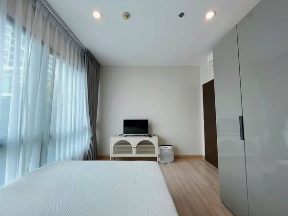 bedroom and room interior of The Sky Sukhumvit