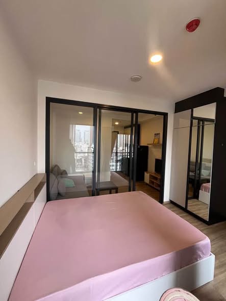 bedroom and room interior of The Stage Mindscape Ratchada-Huai Khwang