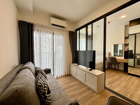living room and bedroom and room interior of The Stage Mindscape Ratchada-Huai Khwang