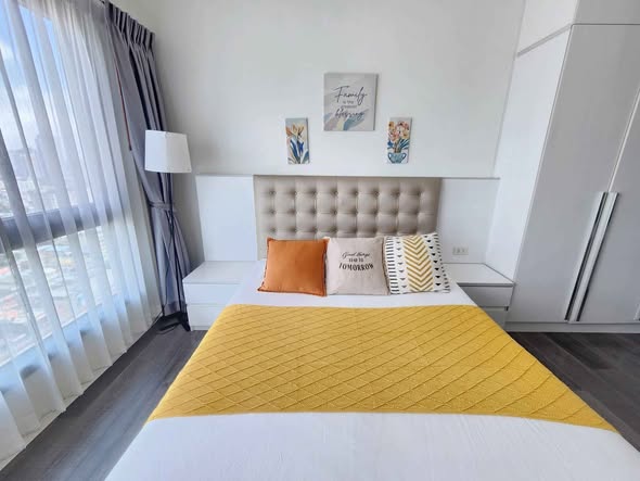 bedroom of The Stage Taopoon – Interchange
