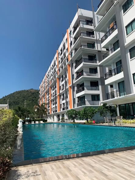 pool of The Time Condominium