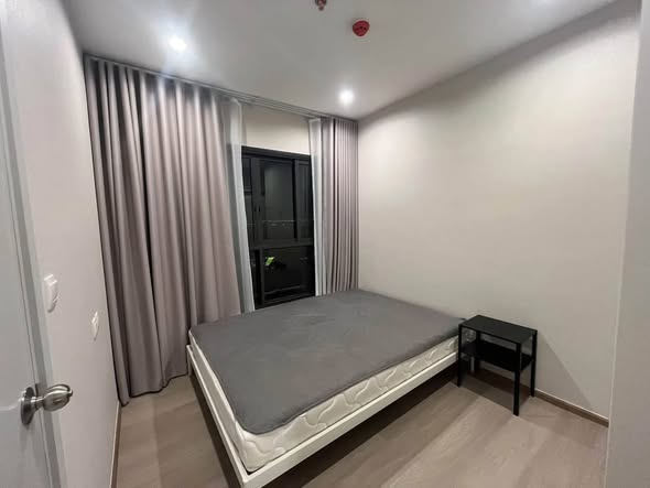 bedroom of The Tree Huamak Interchange