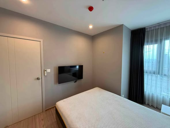 bedroom of The Tree Huamak Interchange
