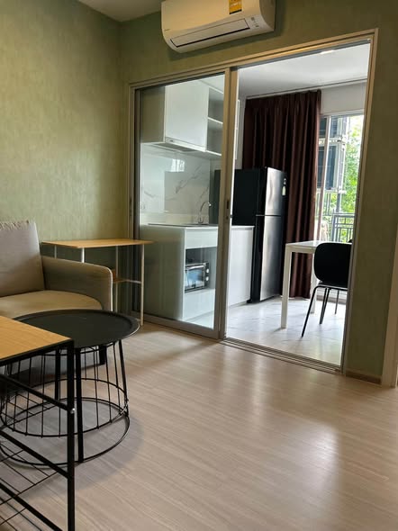 room interior of The Tree Lat Phrao 15